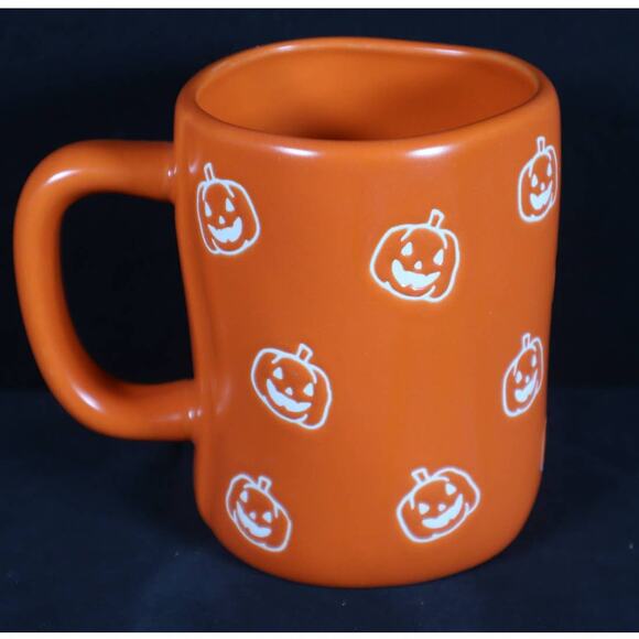 Rae Dunn TRICK OR TREAT Pumpkin Coffee Mug - Picture 2 of 3